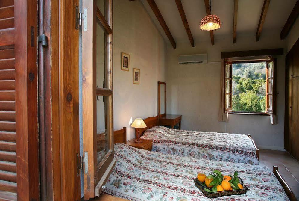 Anna Maria Villa Miliou Exterior photo